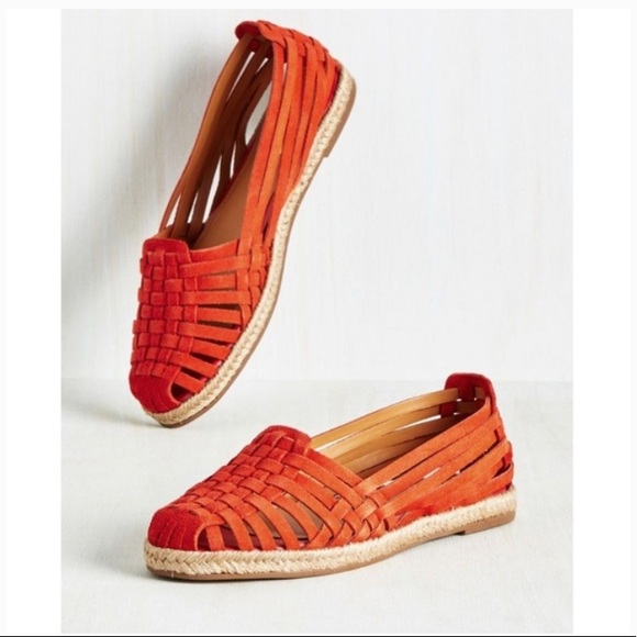 ANTHROPOLOGIE Seychelles Nifty Huaraches Moccasin Espadrilles in orange red sz 7 - Picture 1 of 9